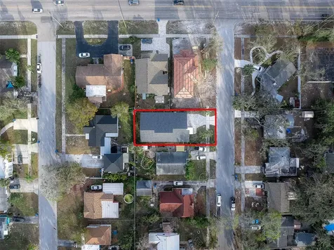 4907 15th Avenue N St Petersburg FL 33710