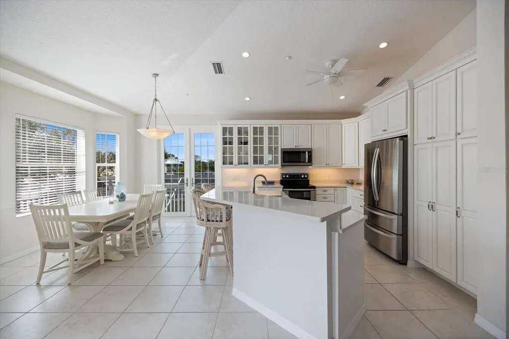 9181 Lake Drive Englewood FL 34224
