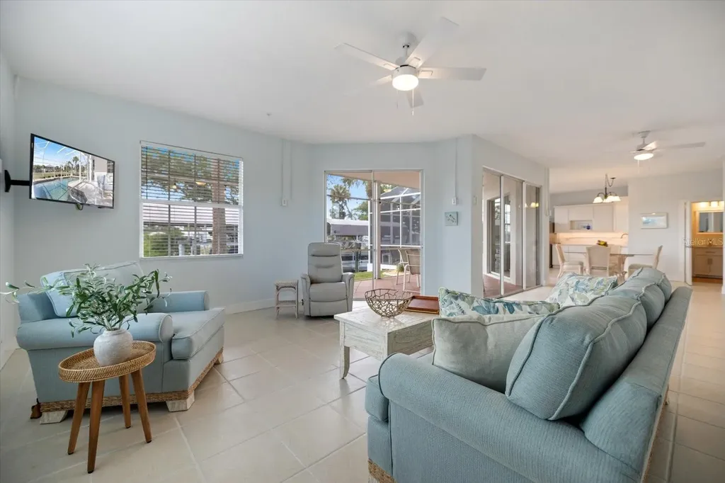 9181 Lake Drive Englewood FL 34224