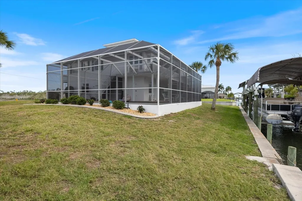 9181 Lake Drive Englewood FL 34224
