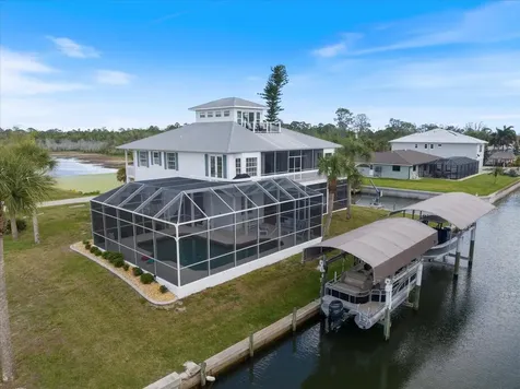 9181 Lake Drive Englewood FL 34224
