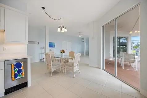 9181 Lake Drive Englewood FL 34224