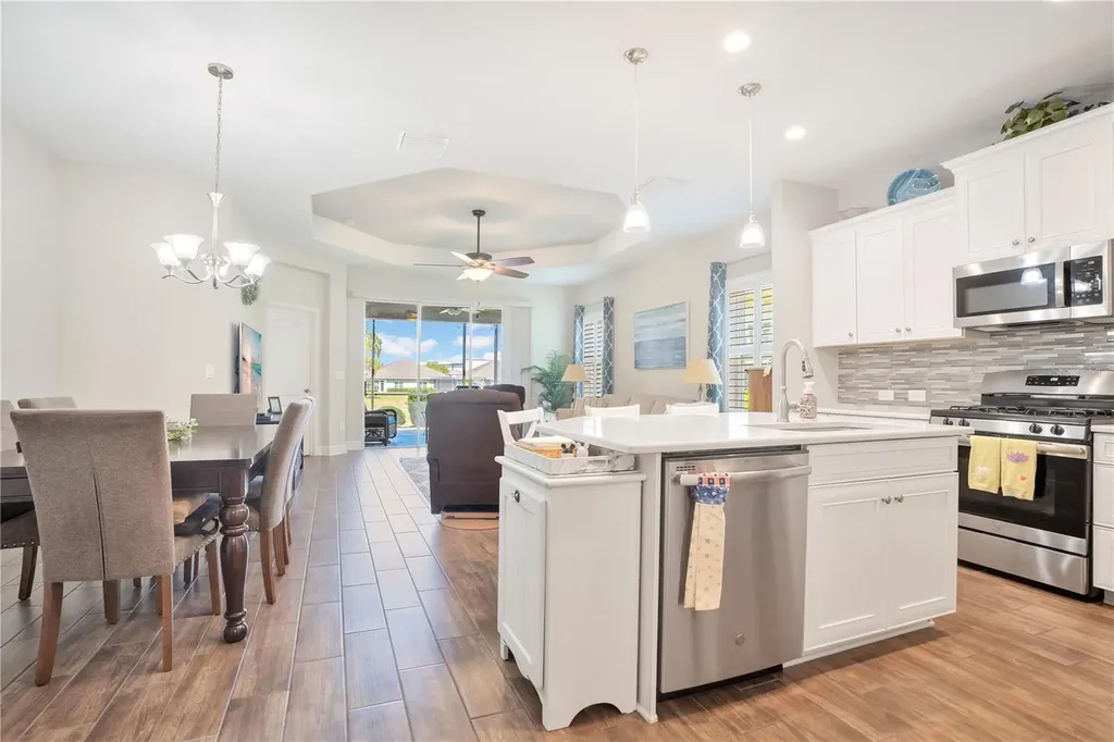 13541 Circa Crossing Drive Lithia FL 33547