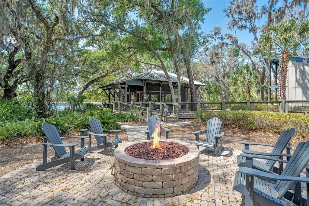 13541 Circa Crossing Drive Lithia FL 33547