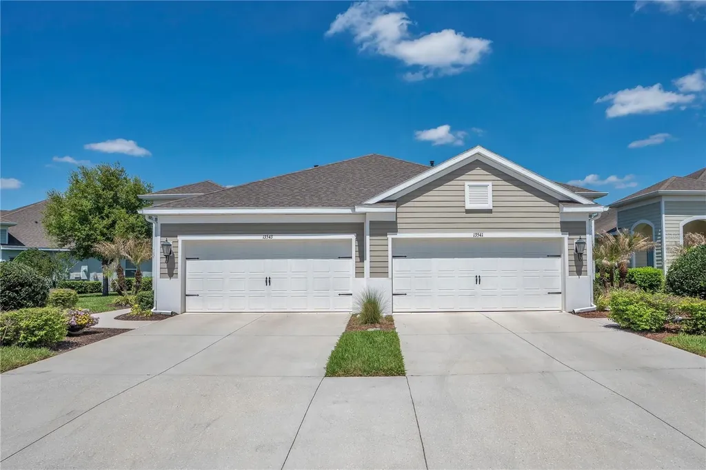 13541 Circa Crossing Drive Lithia FL 33547
