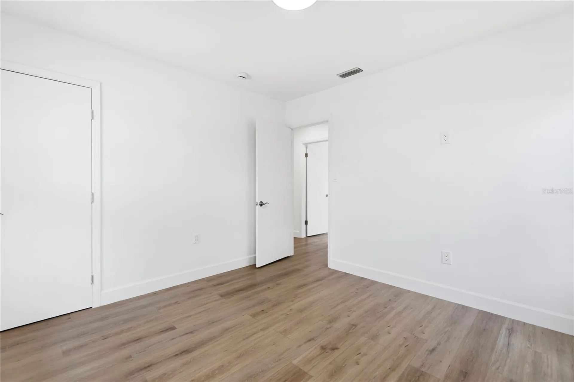 2949 Bougainvillea Street Sarasota FL 34239