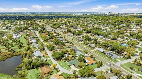 2949 Bougainvillea Street Sarasota FL 34239