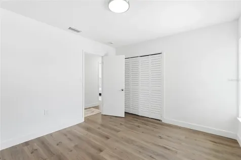 2949 Bougainvillea Street Sarasota FL 34239