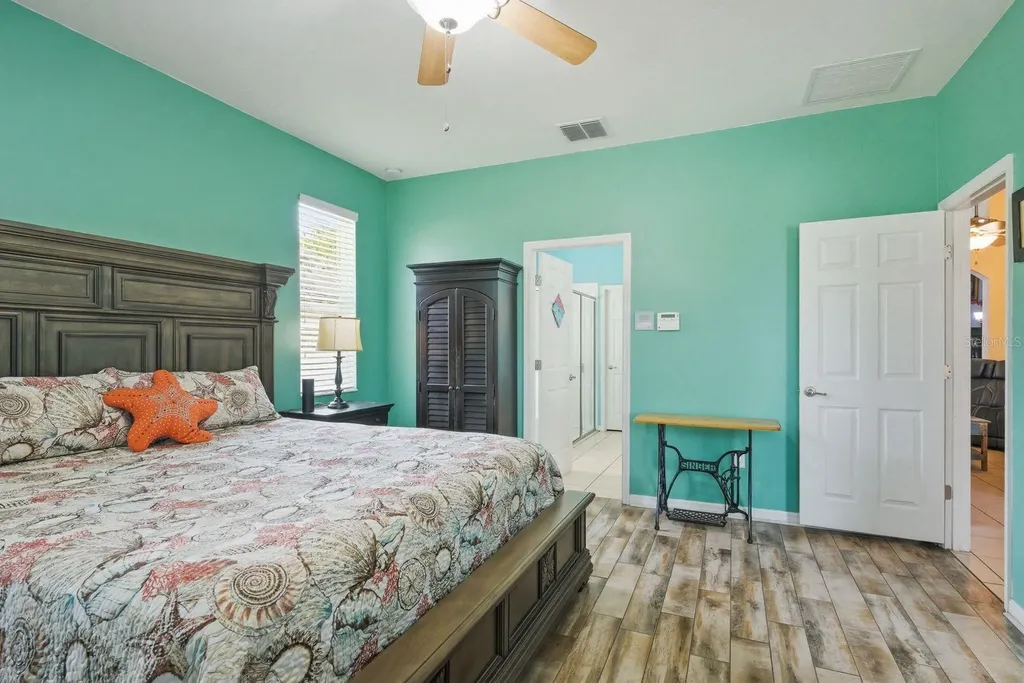2423 Triggerfish Court Holiday FL 34691