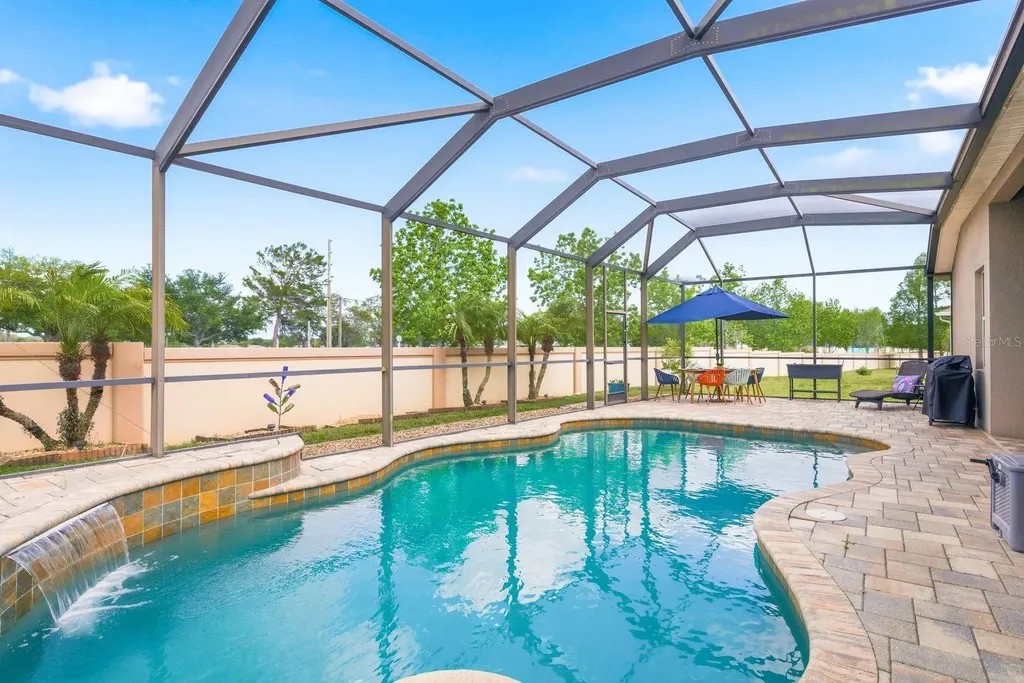 2423 Triggerfish Court Holiday FL 34691