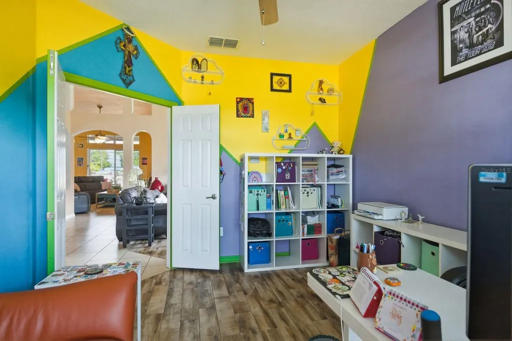 2423 Triggerfish Court Holiday FL 34691