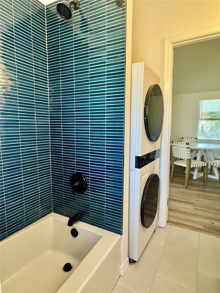 6980 Poinsetta Longboat Key FL 34228
