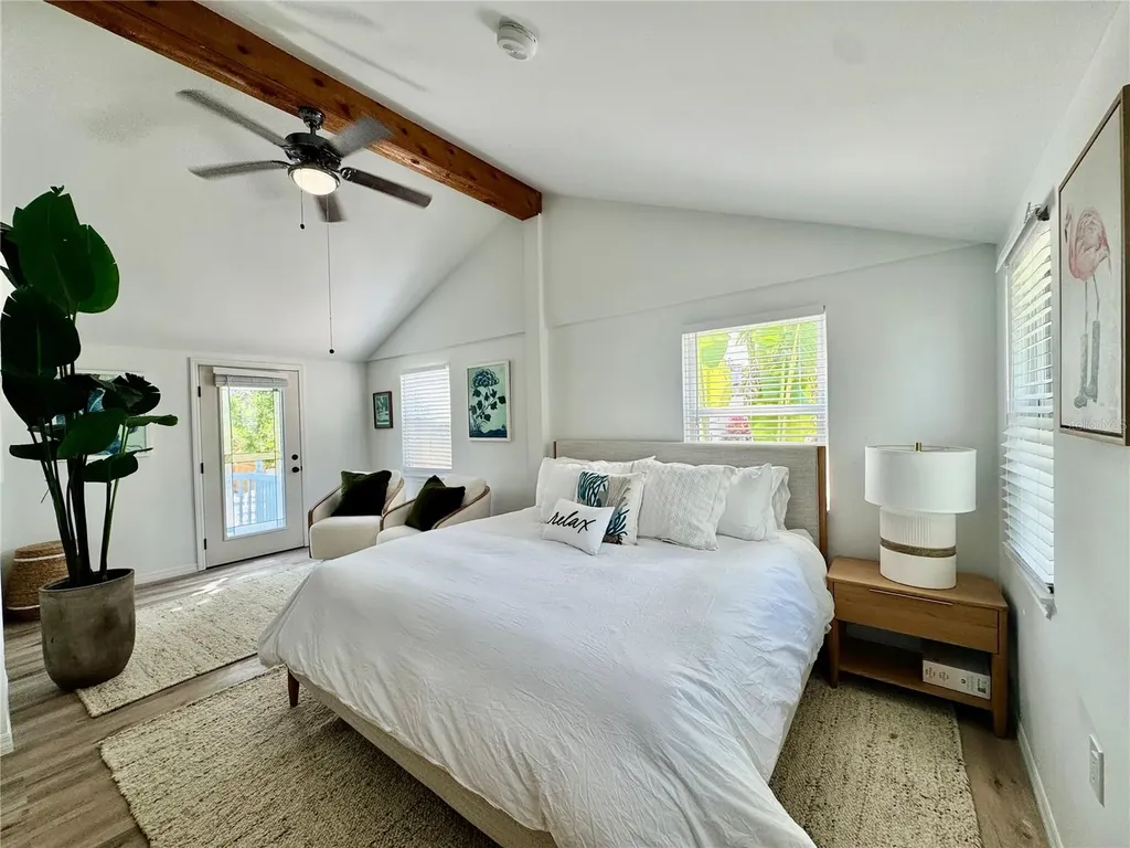 6980 Poinsetta Longboat Key FL 34228