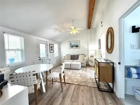 6980 Poinsetta Longboat Key FL 34228