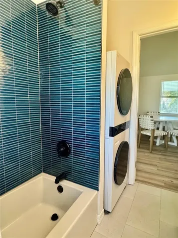 6980 Poinsetta Longboat Key FL 34228