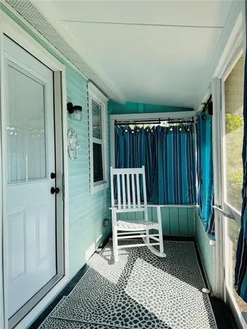6980 Poinsetta Longboat Key FL 34228