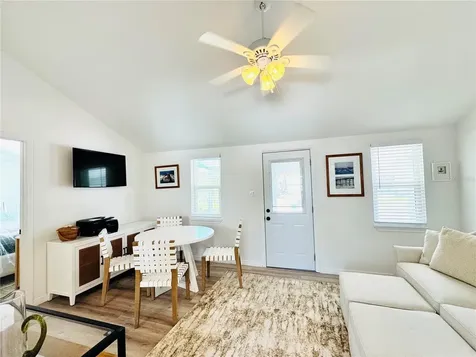 6980 Poinsetta Longboat Key FL 34228