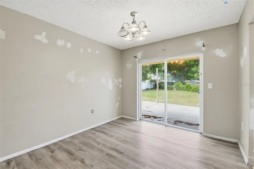 2706 40th Street W Bradenton FL 34205