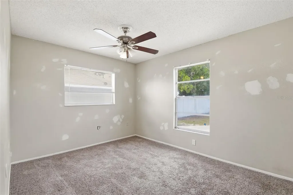 2706 40th Street W Bradenton FL 34205