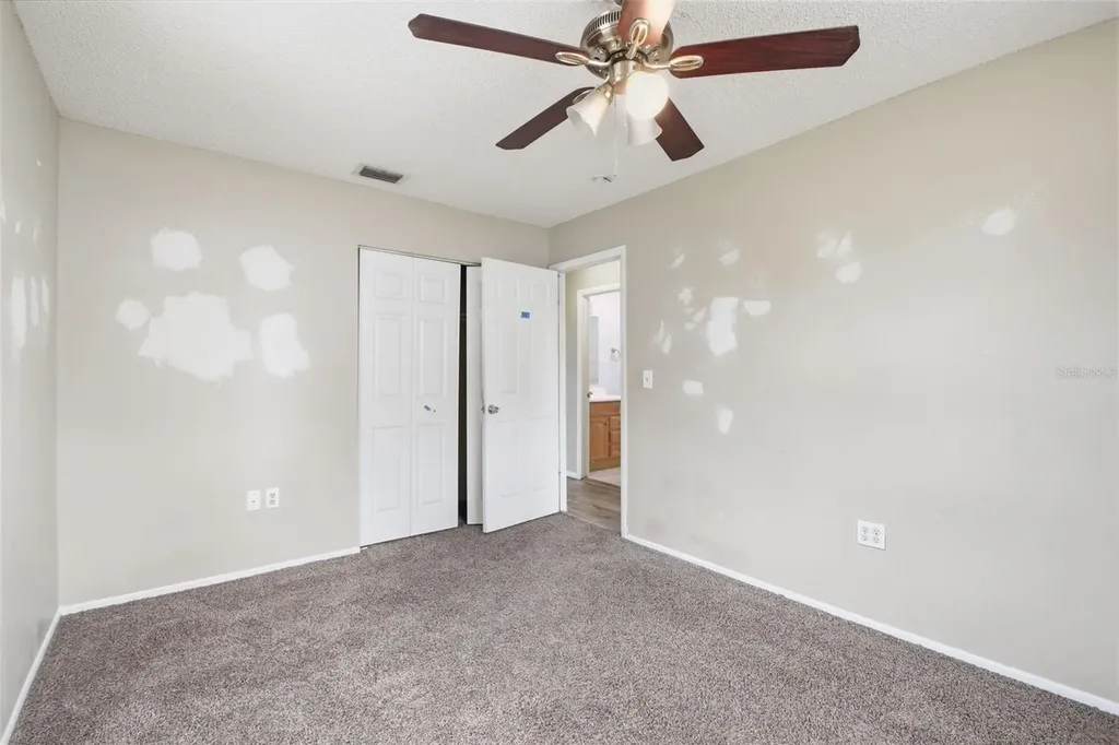 2706 40th Street W Bradenton FL 34205