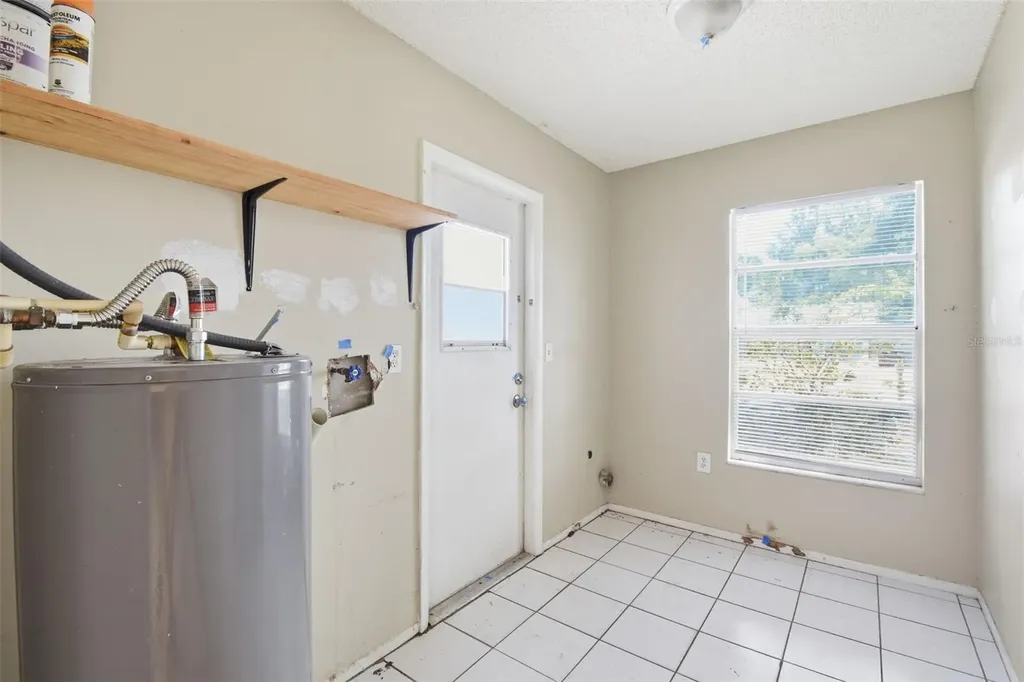 2706 40th Street W Bradenton FL 34205