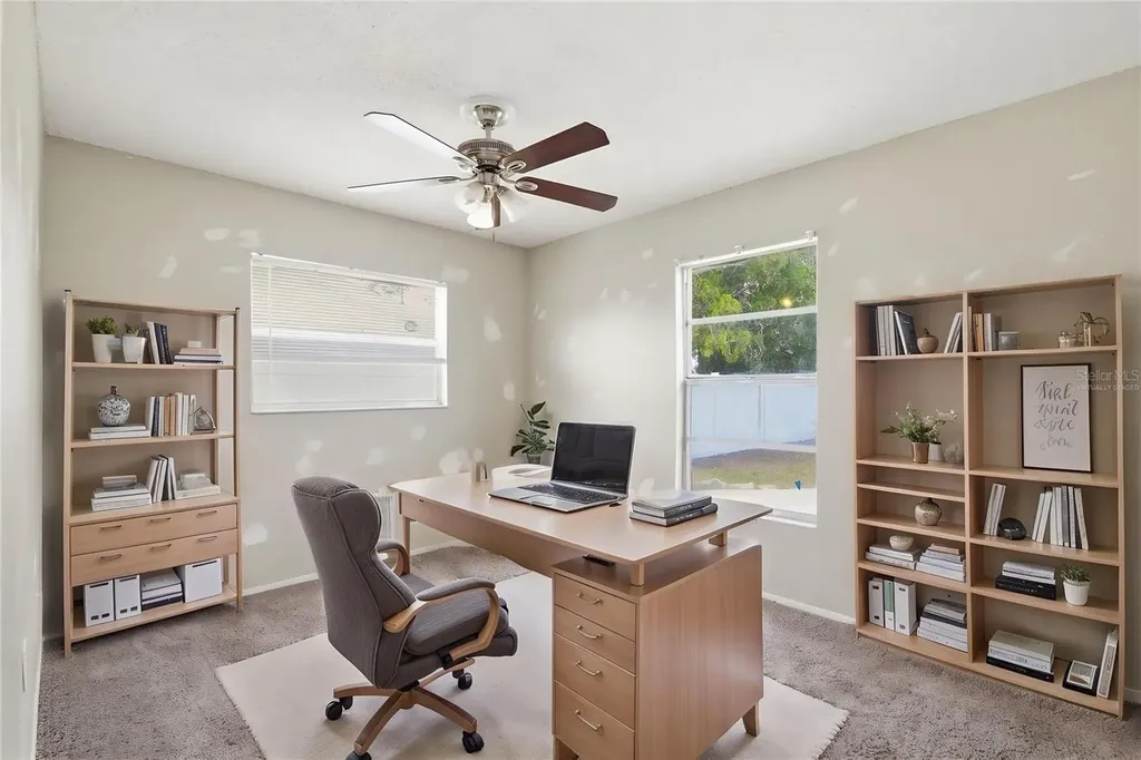 2706 40th Street W Bradenton FL 34205