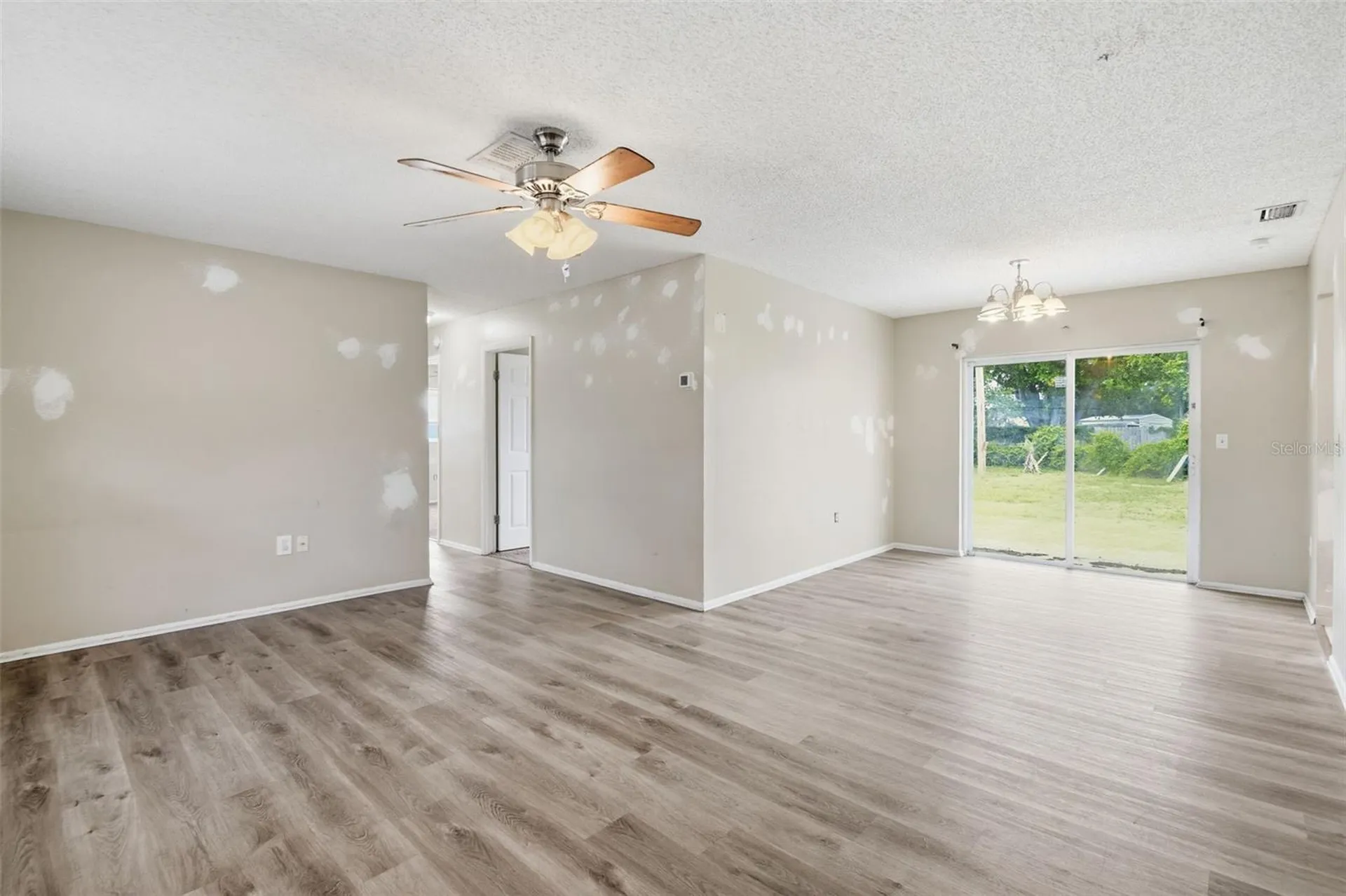 2706 40th Street W Bradenton FL 34205