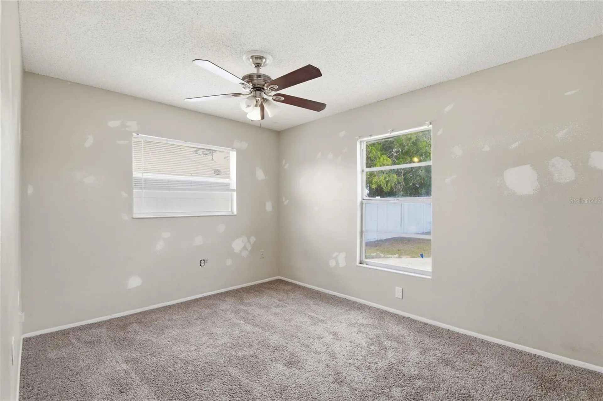 2706 40th Street W Bradenton FL 34205