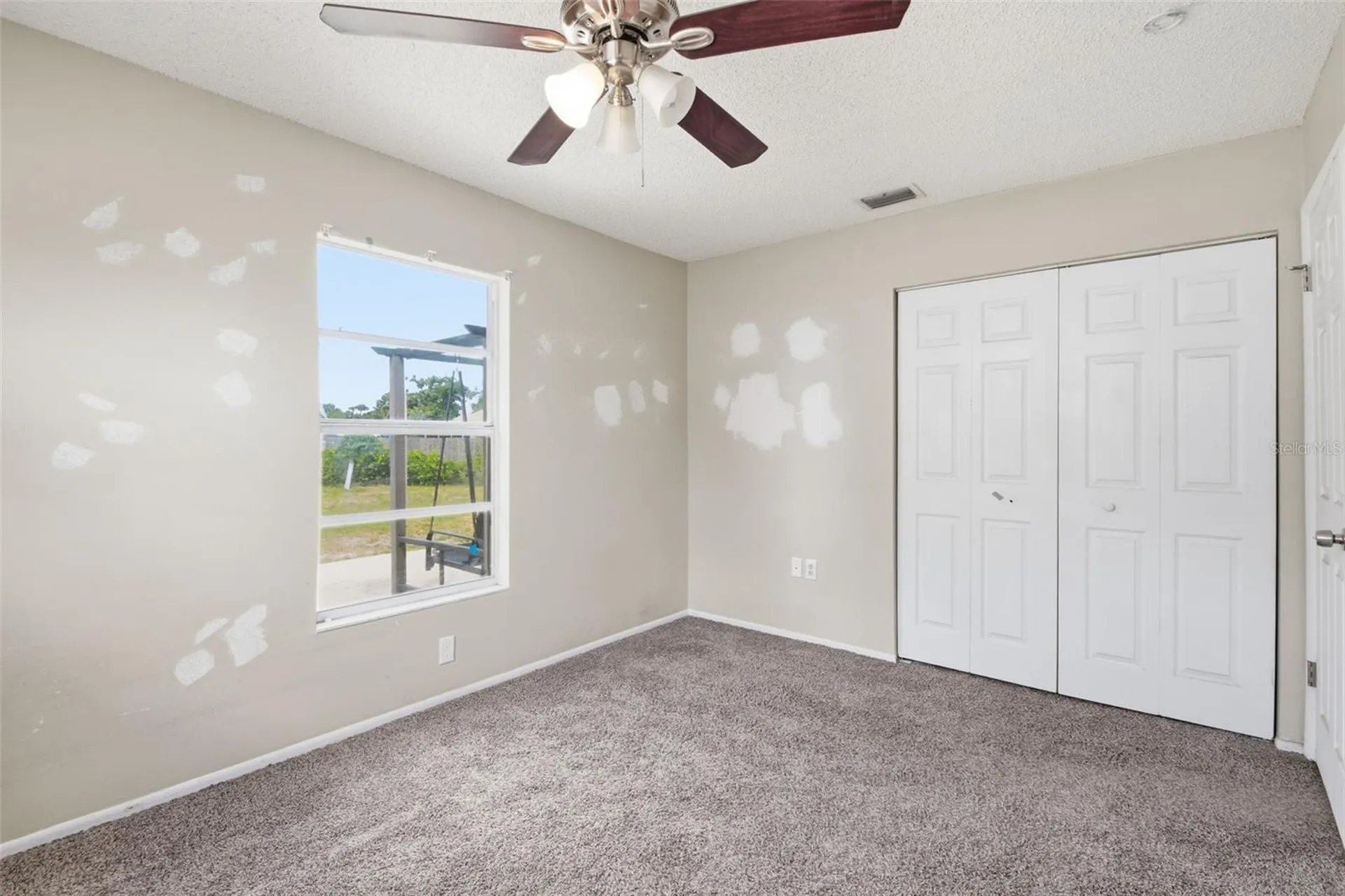 2706 40th Street W Bradenton FL 34205