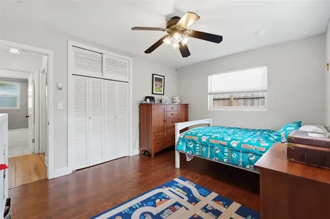 1130 8th Avenue NE Largo FL 33770