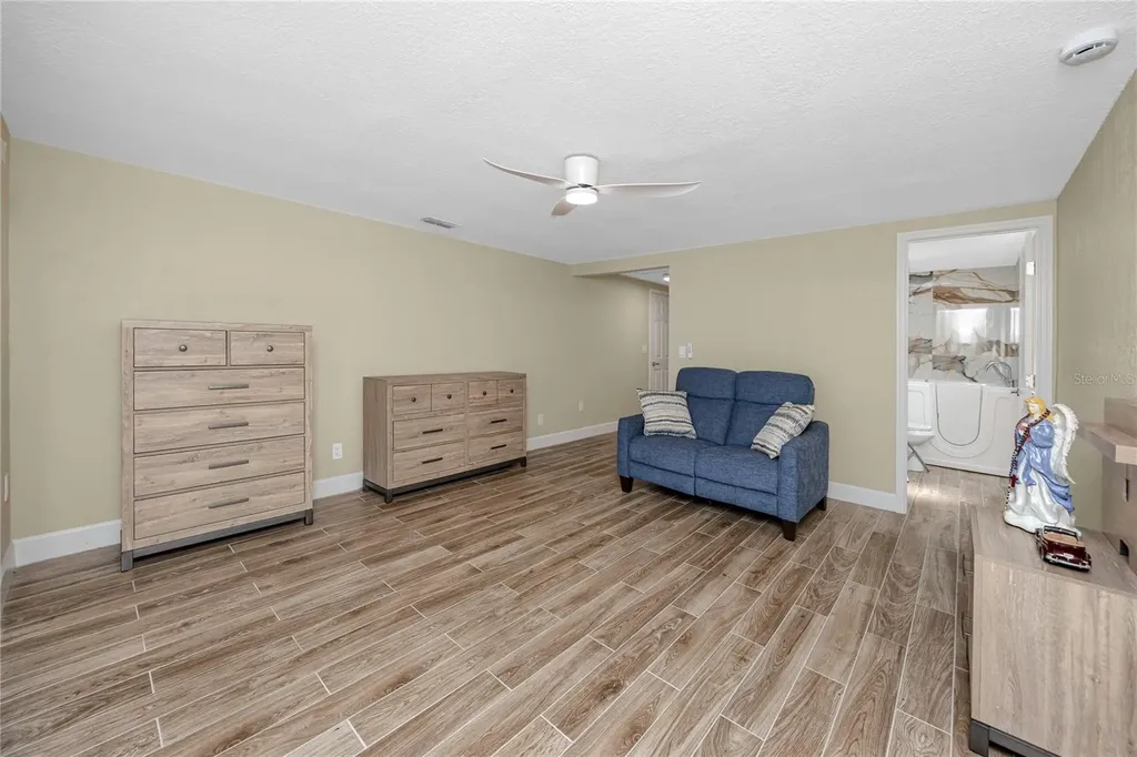 9903 San Mateo Way Port Richey FL 34668