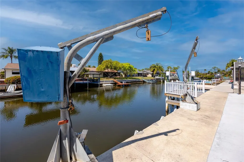 9903 San Mateo Way Port Richey FL 34668