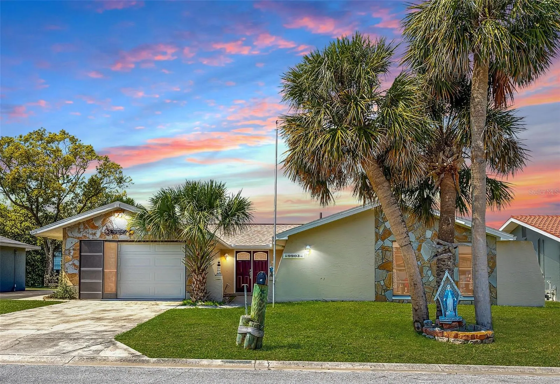 9903 San Mateo Way Port Richey FL 34668