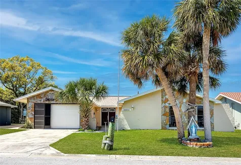 9903 San Mateo Way Port Richey FL 34668