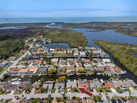 9903 San Mateo Way Port Richey FL 34668