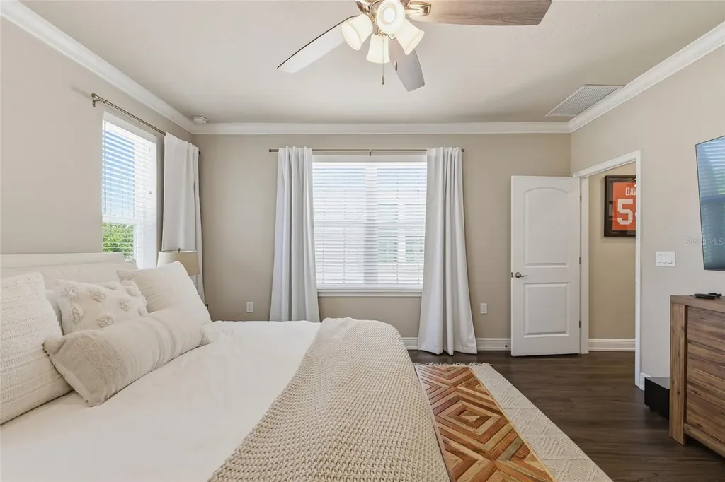 2407 W North B Street Tampa FL 33609