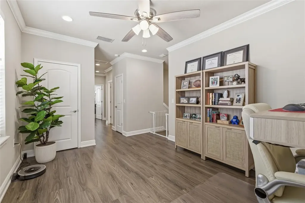 2407 W North B Street Tampa FL 33609