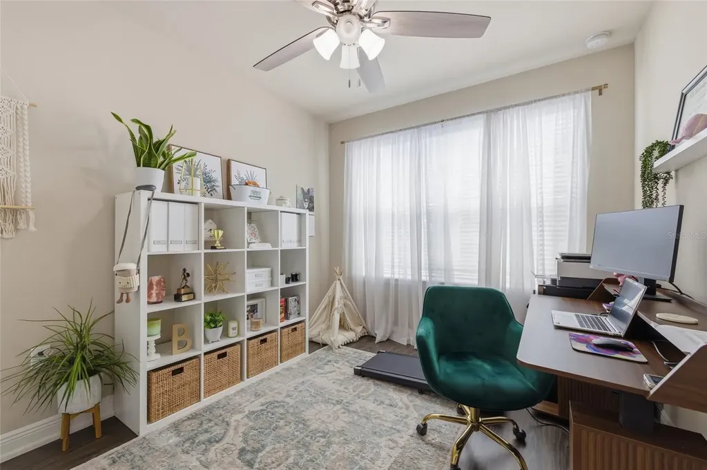 2407 W North B Street Tampa FL 33609