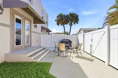 2407 W North B Street Tampa FL 33609