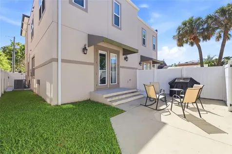 2407 W North B Street Tampa FL 33609