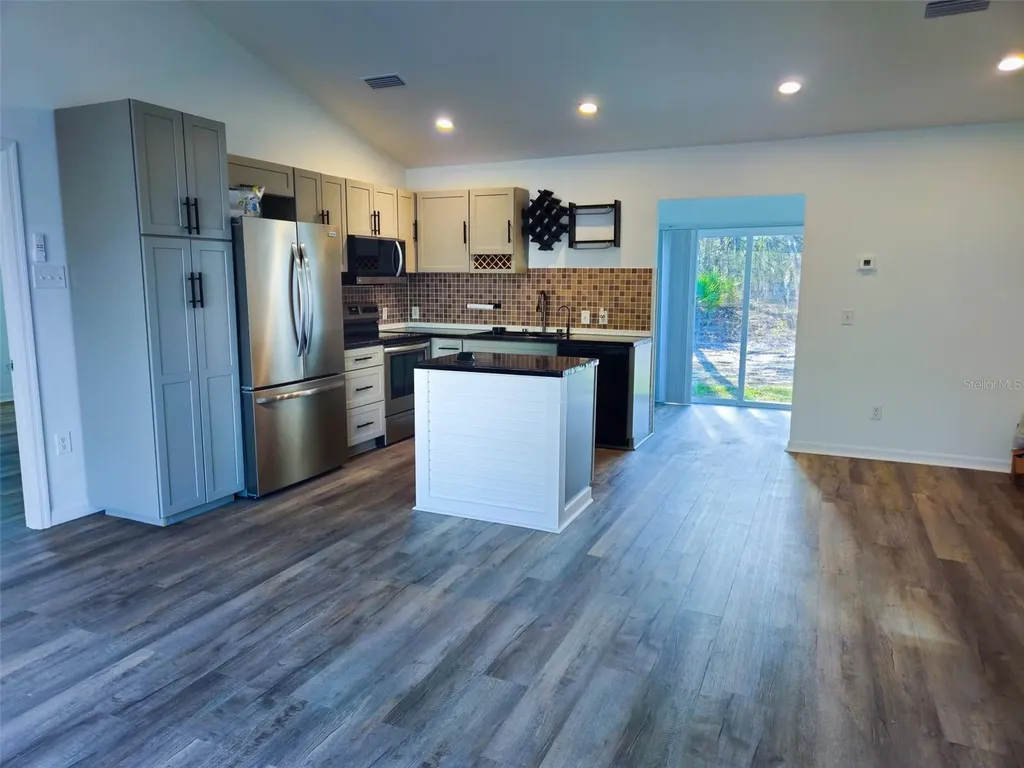 12293 SW 89th Street Dunnellon FL 34432