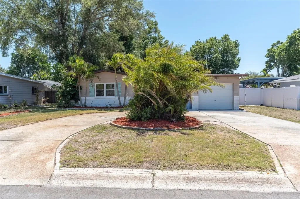 5814 20th Avenue S Gulfport FL 33707
