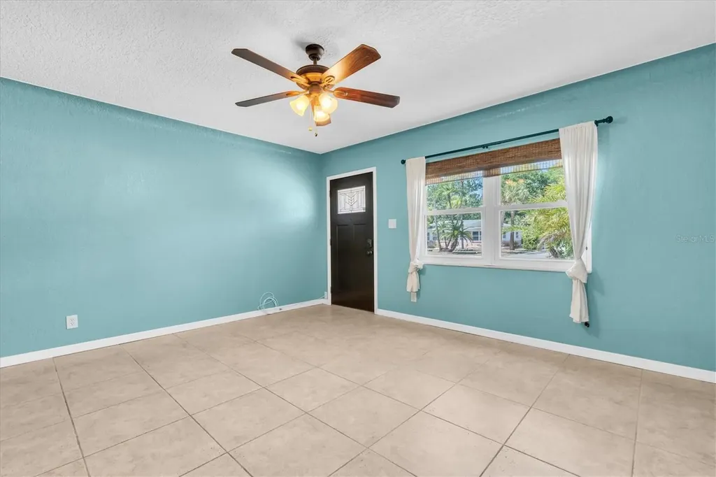 5814 20th Avenue S Gulfport FL 33707