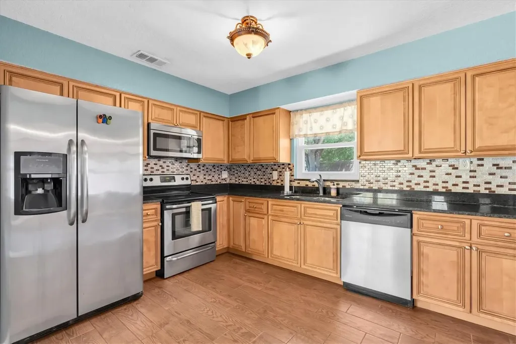 5814 20th Avenue S Gulfport FL 33707