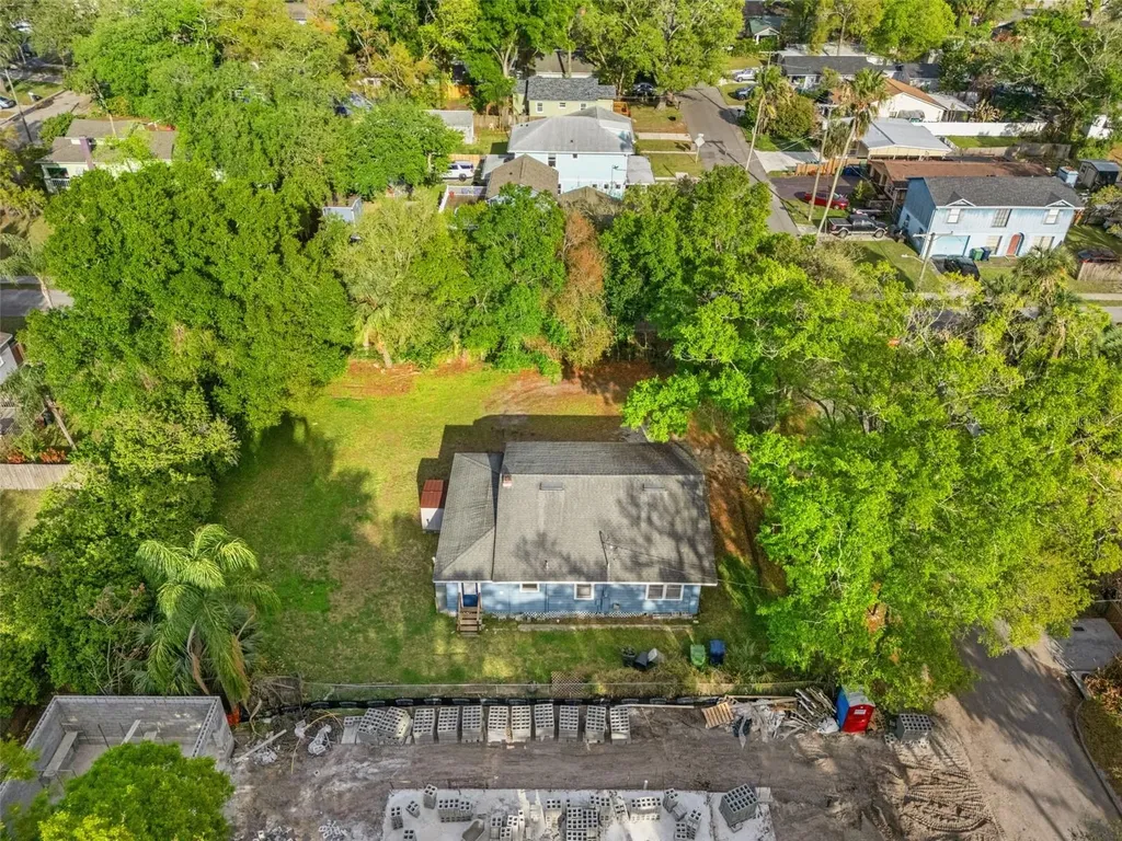 303 W Jean Street Tampa FL 33604