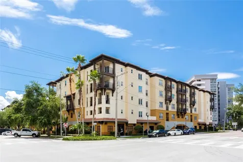 200 4th Avenue S St Petersburg FL 33701