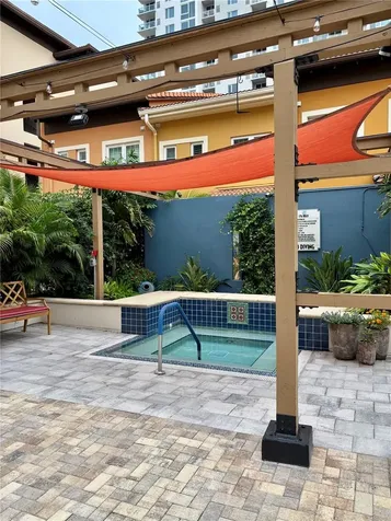 200 4th Avenue S St Petersburg FL 33701