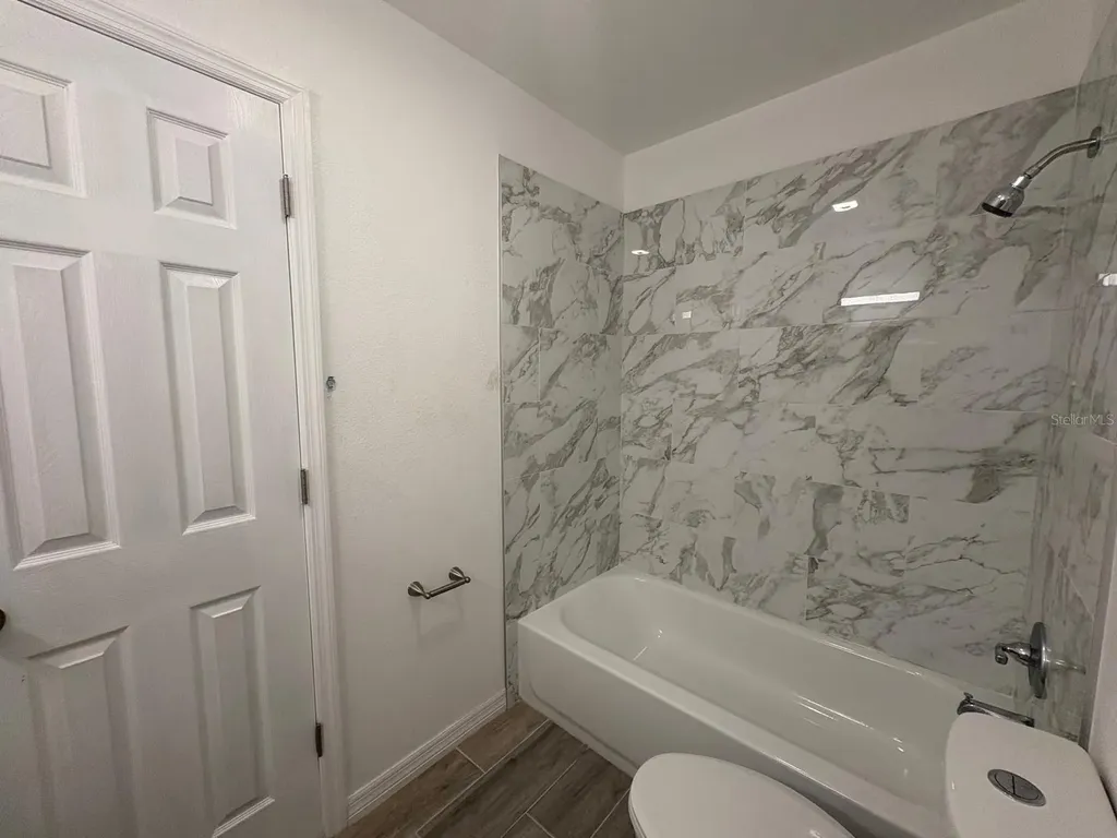 4033 Henley Road Orlando FL 32839