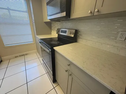 4033 Henley Road Orlando FL 32839