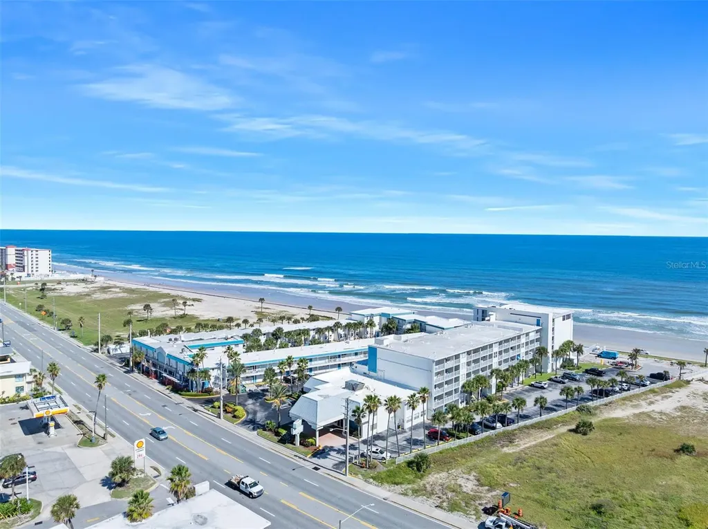 935 S Atlantic Avenue Daytona Beach FL 32118